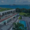 TheLifeCo Sainte-Lucie et sa piscine, au-dessus de Rodney Bay