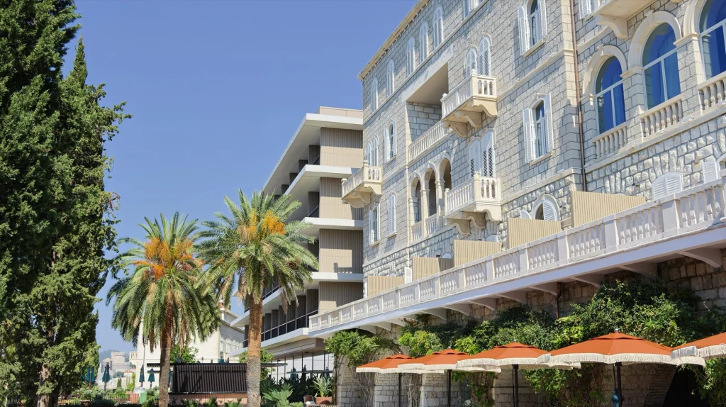 L&rsquo;hôtel Villa Argentina rouvre à Dubrovnik, reconstruit par 3LHD : 96 chambres face aux remparts