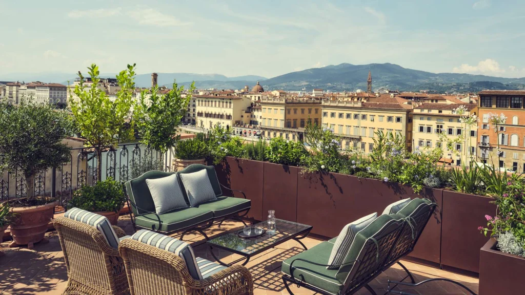 Les appartements La Réserve Firenze ont ouvert le 16 octobre 2026 dans un palais du XVe siècle, dès 1 890 € la nuit