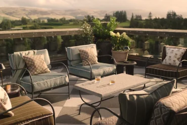 Le toit-terrasse privé de la Tower Suite de l'hôtel Gleneagles face aux Ochil Hills, en Écosse