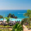 La piscine à débordement et les jardins du H10 Playa Meloneras Horizons Collection face à l'Atlantique, à Gran Canaria