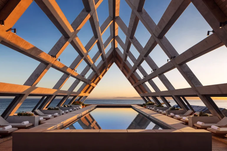 L’hôtel The Cape Town EDITION a ouvert : Le Cap découvre son spa sous le niveau de la mer