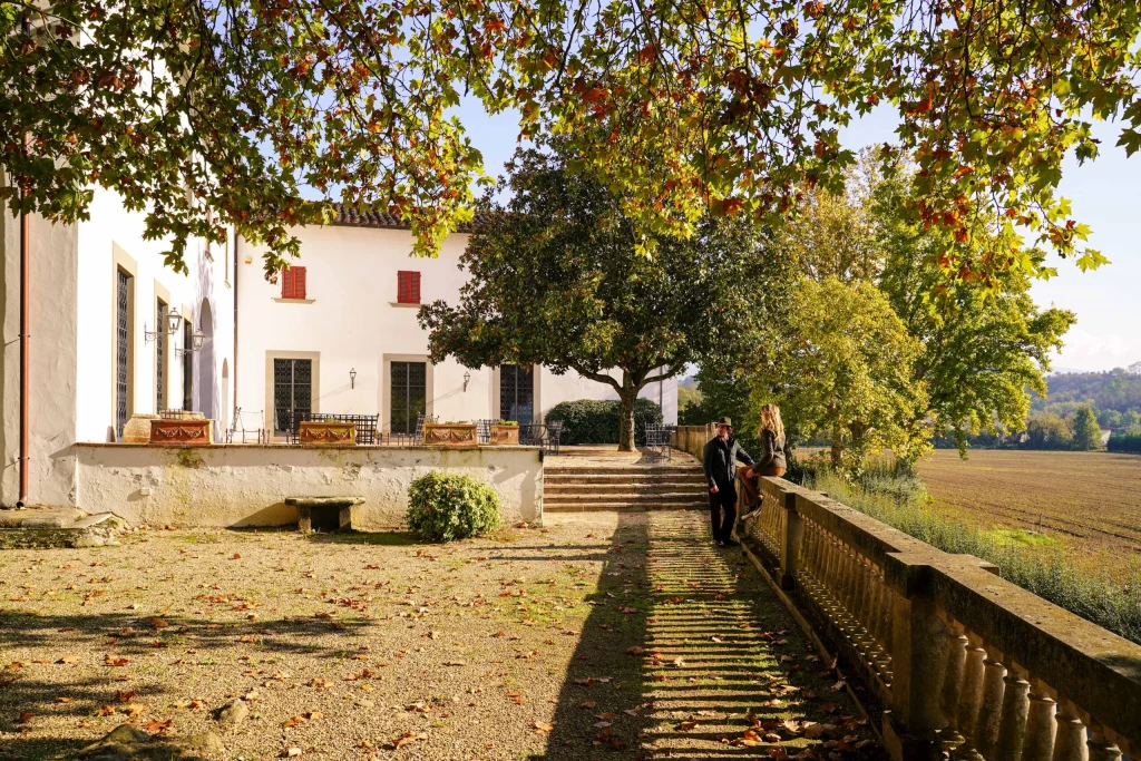 The Diplomat Staffel 4 (Netflix): Die G7 wohnen auf Viesca Toscana, der Ex-Ferragamo-Villa in der Toskana
