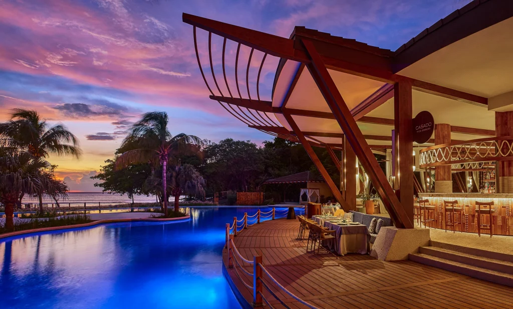 O resort JW Marriott Costa Elena, primeiro all-inclusive da marca no mundo, abre na Costa Rica
