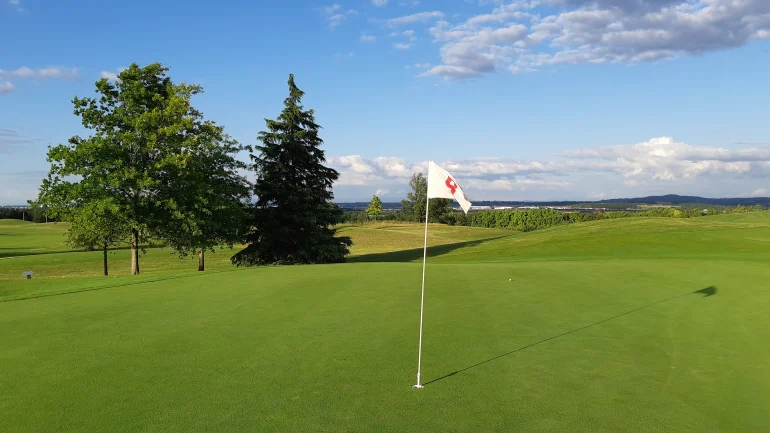 The Radisson Blu Golf du Verger resort will open near Lyon in 2029, with 148 rooms and an 800 m² spa